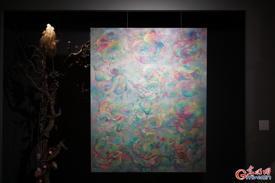 Festive exhibits illuminate Chinese New Year at art museum in Beijing